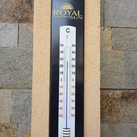 アパートホテル Royal Sun サニービーチ