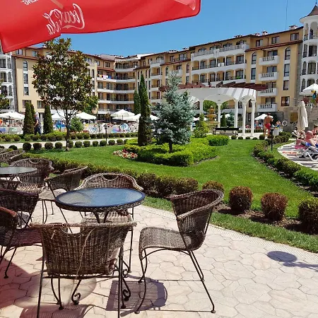 Royal Sun شقة فندقية
